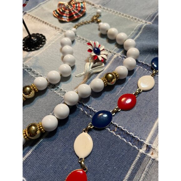 Vintage Red White Blue Enamel Pin Brooch Patriotic Jewelry 2.5” Holiday - Picture 5 of 6